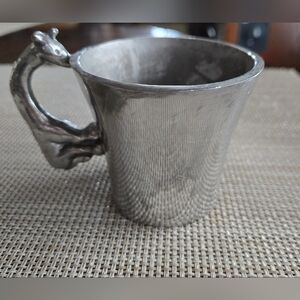 Mariposa Cast Aluminum Giraffe Handled Baby Cup